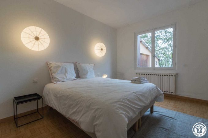 31G101543-5fcca5cb46e8457d8a9bd5498b9c0896