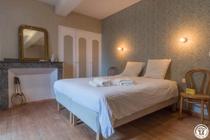 31G101543-68565d7577e342e3b83c25d7714ae1c0