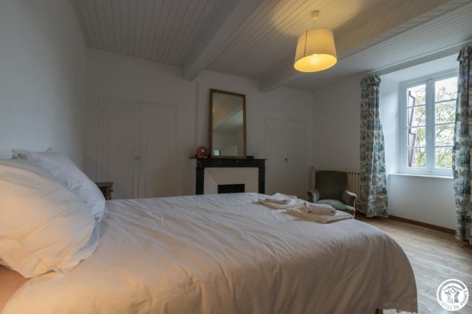 31G101543-82e7ab540f4b4712a6f7bfa23f79e6e7