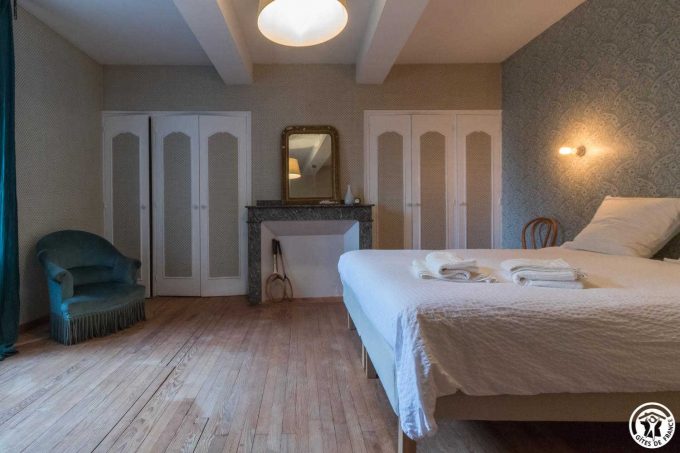 31G101543-ad98b99b94574547b53e083415a9762e