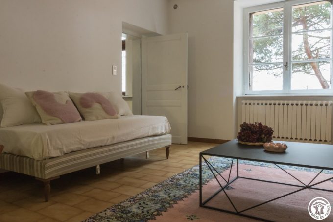 31G101543-e58cc0ffbbbf4727af74a3d7d07690d8