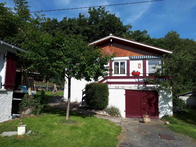 31G101553-2515e7d28aab433fa6973862f96f0edc