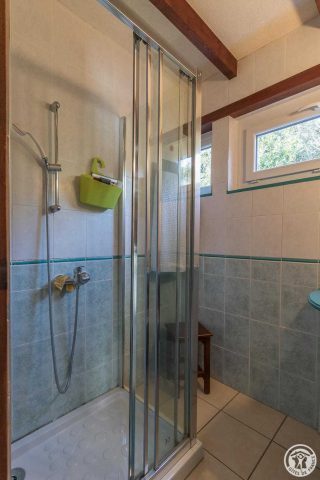 31G101553-259dbdfe336a4428a458c29151773de9