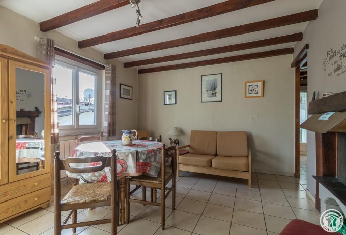 31G101553-3cc88be38ed24d2da55d54fed71c2f8e