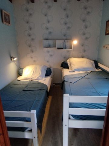 31G101553-8d63636b5261420a9bad49fd494d1364