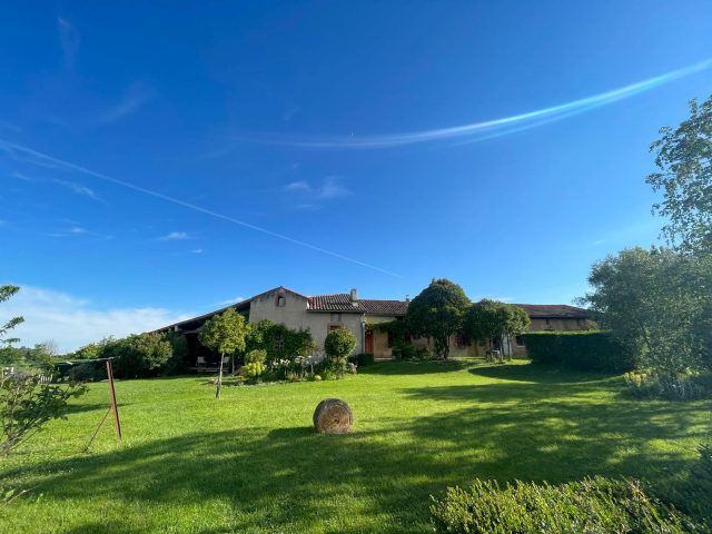 31G101566-346323588a584eb4ab97a5dbdc61b4d5