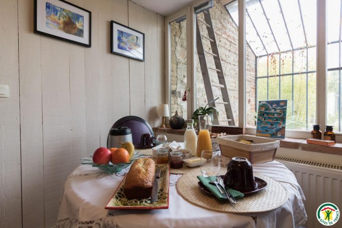 31G101566-6d0160377fd54f8eb2c9bfbf7649d880