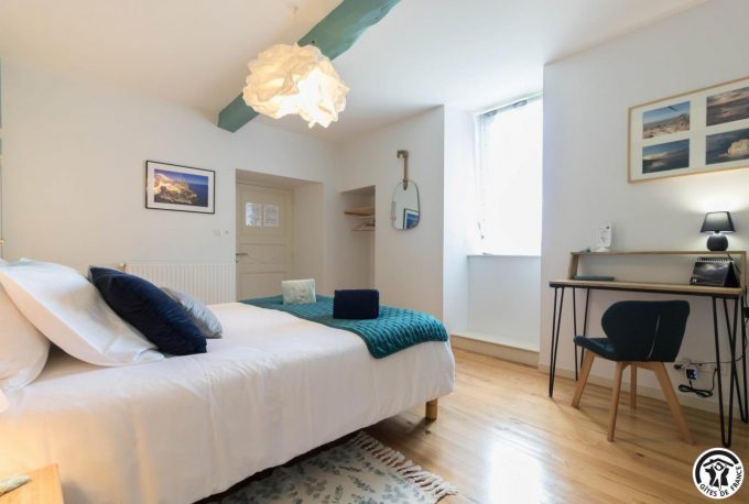 31G101569-7891be48f58a49609e56281a0b6ea34f