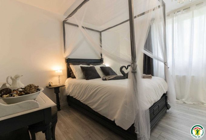 31G101580-05c056d0b62f462cb59da3b45244a3aa