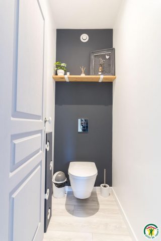 31G101580-d12f5d28bf5649d58c762e9549c51827