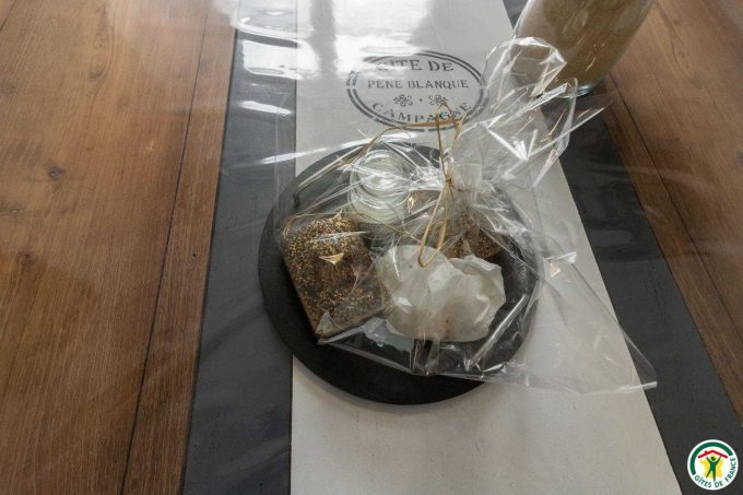 31G101580-fb046ea9afea4a75996ed12c773ef9da