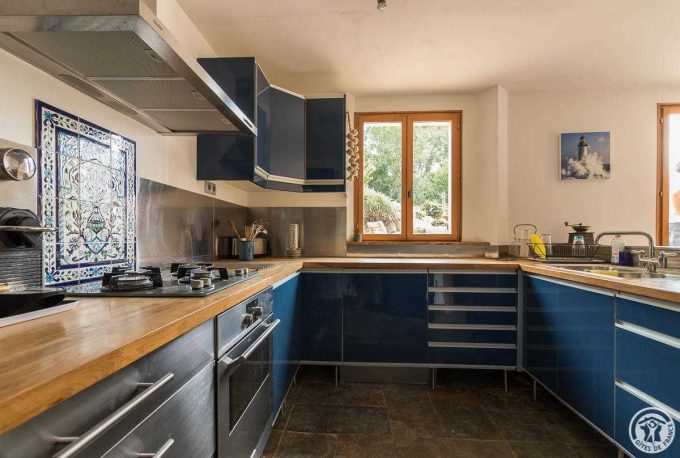 31G101586-7e0c4c6e096247359c997002d0ea8c90