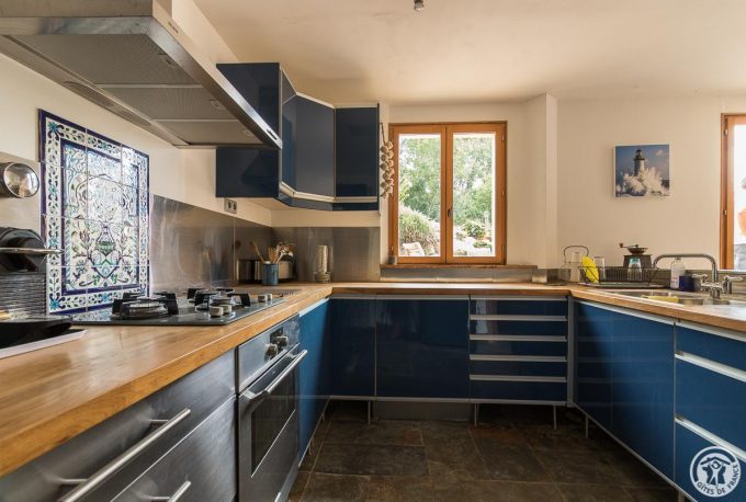 31G101586-88257d79103a4e50a982ebfc17665b1b