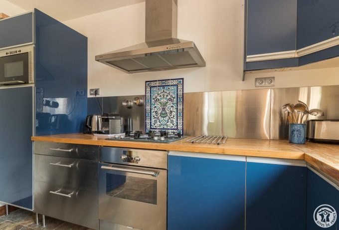 31G101586-88a2e8ef00d34321858332873e914deb