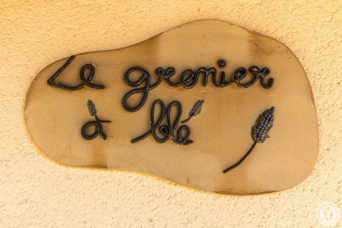 31G101586-8943beb8df8d479d8e1784e9ad978e4a