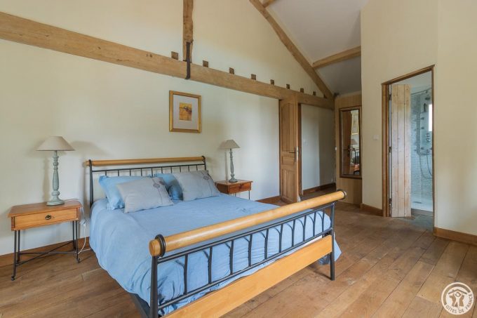 31G101586-99f9586d6f0b42fa913222e41e7a883e