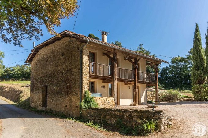 31G101586-d0f18803d9bb44d9b015a078dba496b6