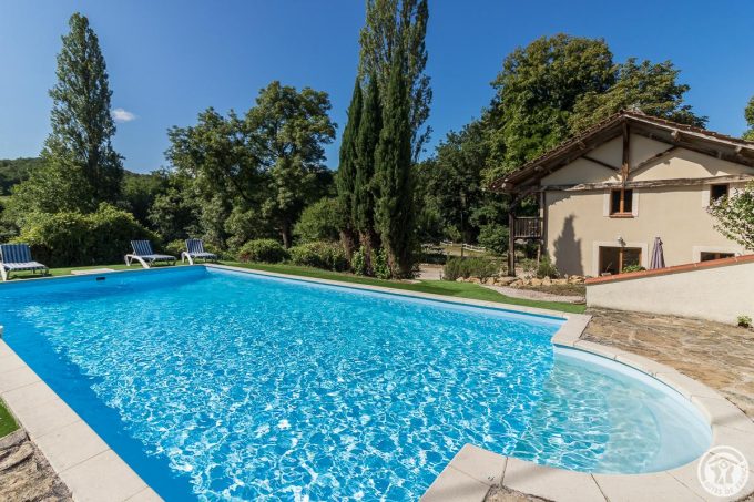 31G101586-e819b20621d5423e880fc647a32af905