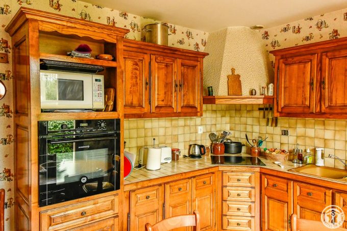 31G101589-d58d2f1d45e14a139c10a0d72ee33aa1