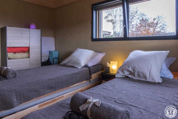 31G101605-0a209fcf9200424aa7c0a49115c5e3e5