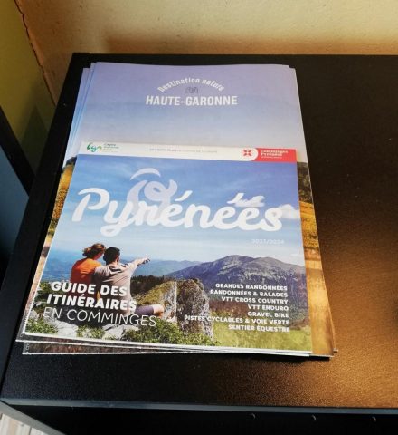 31G101605-8a8bc1ae5ba84585b1504da352246bcf