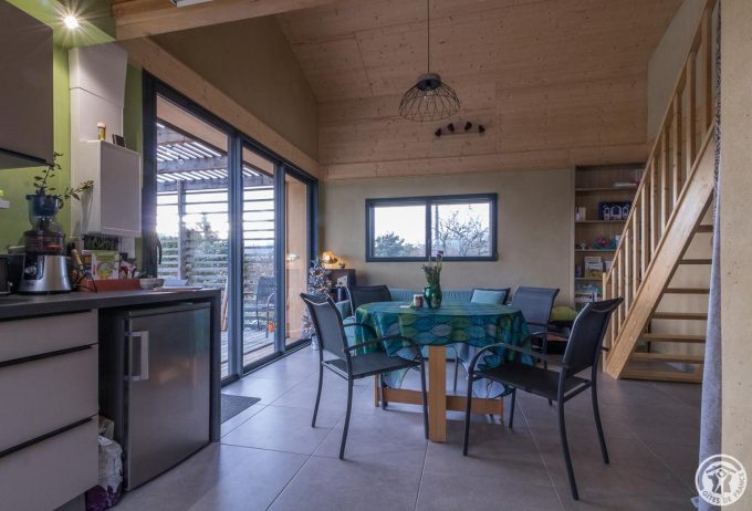 31G101605-d37f076354fe45d58dab806187b6fdfe