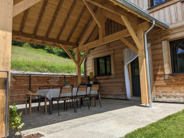 31G101608-0165af5403684b36b6f7b61b28dda11b