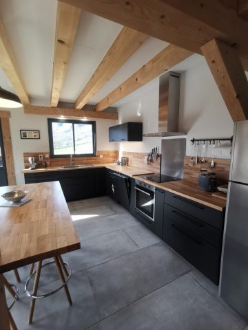 31G101608-925ec5f6a6f04b79b27164e57497d71f