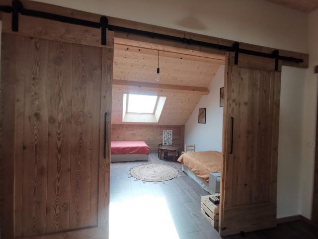 31G101608-b5714176a2394a0bb4b8c69031157ca5