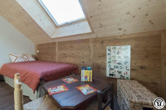 31G101608-b8ffbb39fb1c40bba7bd6eb8a7acd83e