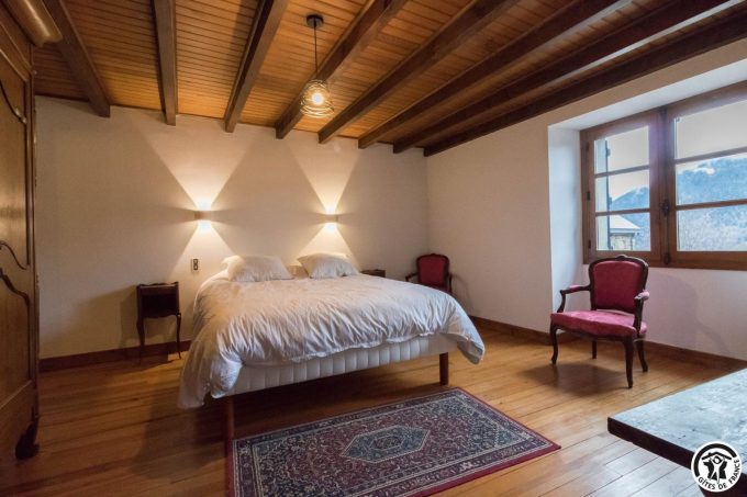 31G101609-75867c3967694f4d9f822787f9094f97