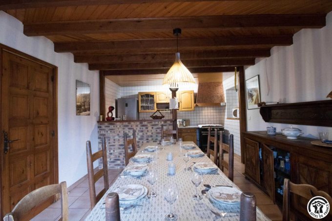 31G101609-82bc1350097b4ef497dbf71fba58975c