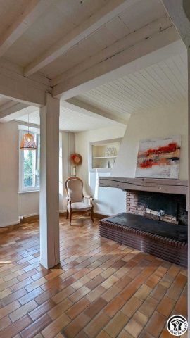 31G101612-58e93b1637744b41b45b231fa0ec817c