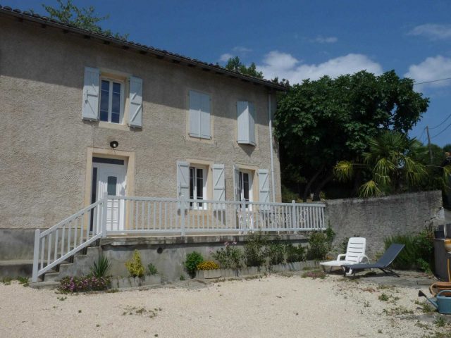 31G101612-7fee7194b6dd47a08159347f6b654485