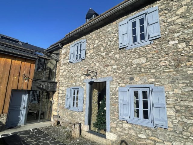 31G101613-38144c3794a64996957a8f7458c645e3