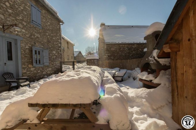 31G101613-5c1a7e4486384c9c88bda8df570f8c5c