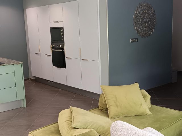 31G101620-30e6b65c14e94190adcb3ef5f866c49a