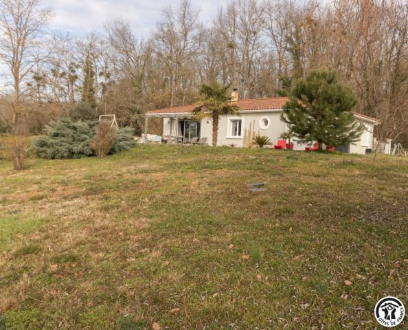 31G101620-90c41b405562419296229573fcc30d99