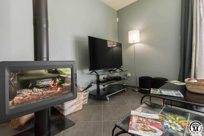 31G101620-f0aa09930b9f4528ba5be76074aa7847