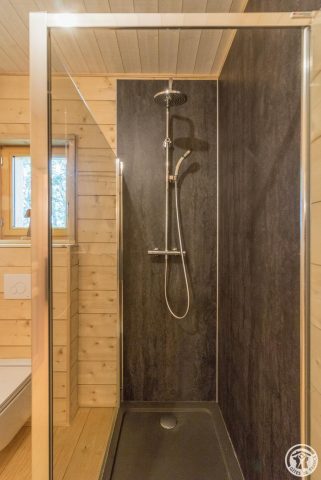 31G101631-9e3d23868b7049108050fbd5d8bba921