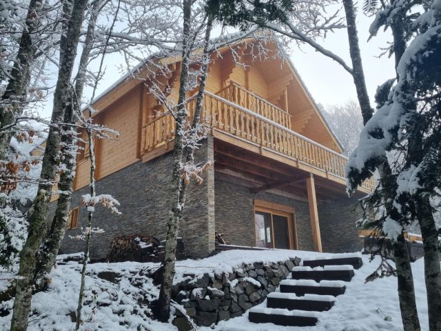 31G101631-c51eabccc6d4459a935d3f0667ade5b2