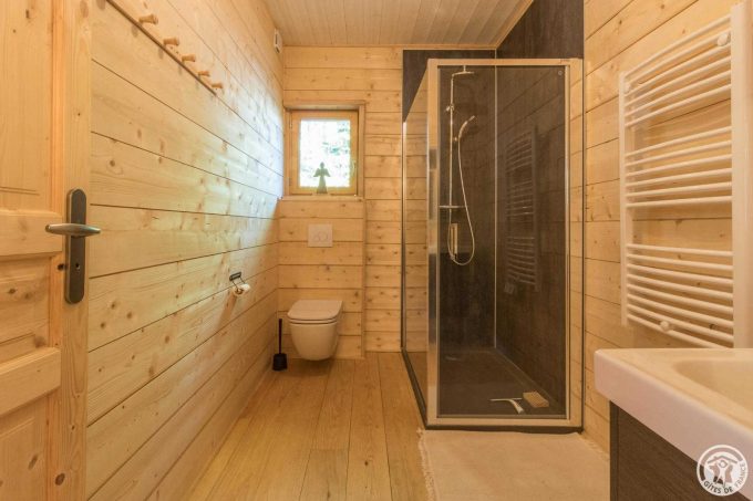 31G101631-ddd961f9ec8f4a93b04a6daac514b5d3