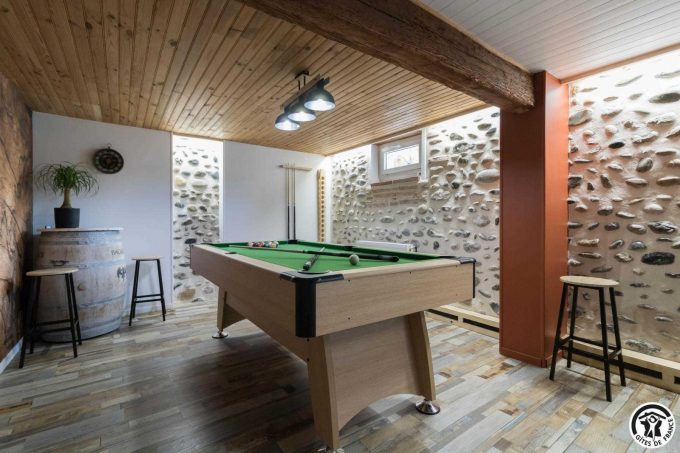 31G101641-b9067d231df04f09b7cdcfe7c31fd146