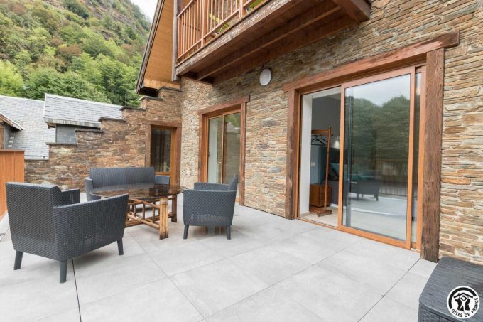 31G101649-55dbd324a9604966a716fdcdfc12763d