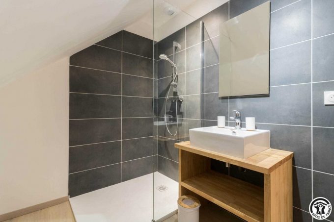 31G101649-b31b4f2684664613be57347a2119f391