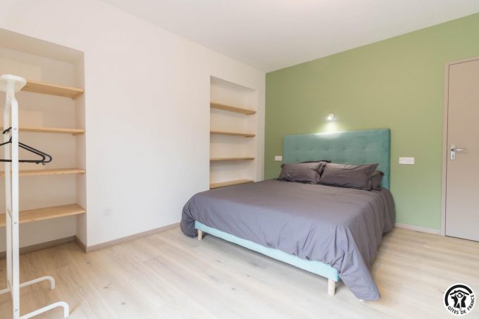 31G101649-b5c2de277721405f889499bebd9f017c