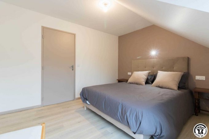 31G101649-c7c5a973c0414fcdb5fb2000a723fff9