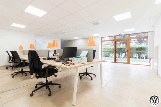 31G101649-d1da8ff9dd284098b95f0b30b960b1f4