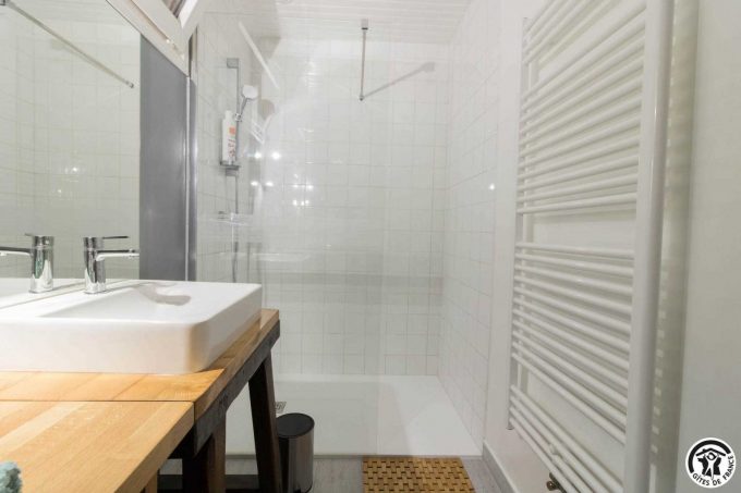 31G101650-f920f6264b2141a3b1ec1be3ad375ed9