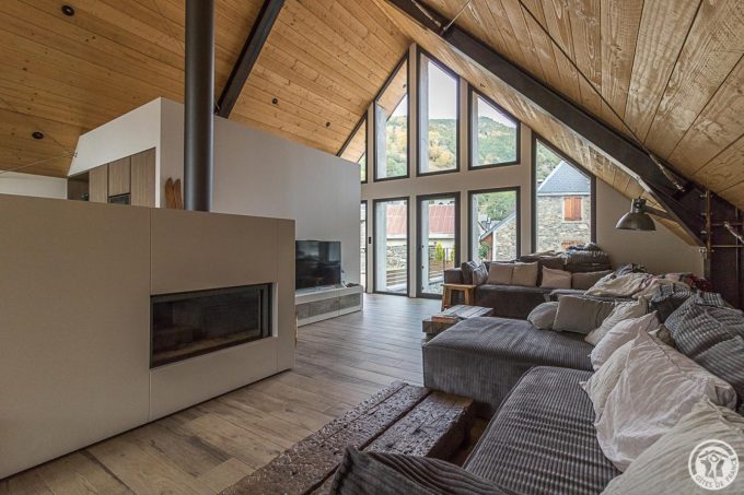 31G101655-461ea447c9f446afad192f27e57f4461